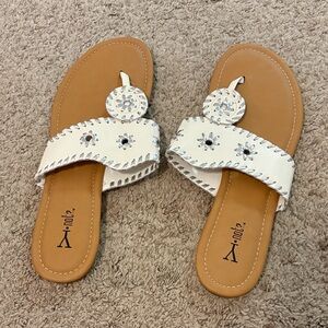 White Women's Decorative Leather Slide Sandals